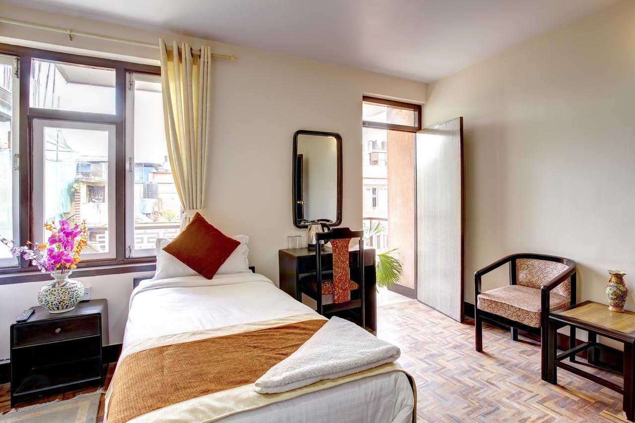 Kathmandu Nomad Hotel Zewnętrze zdjęcie