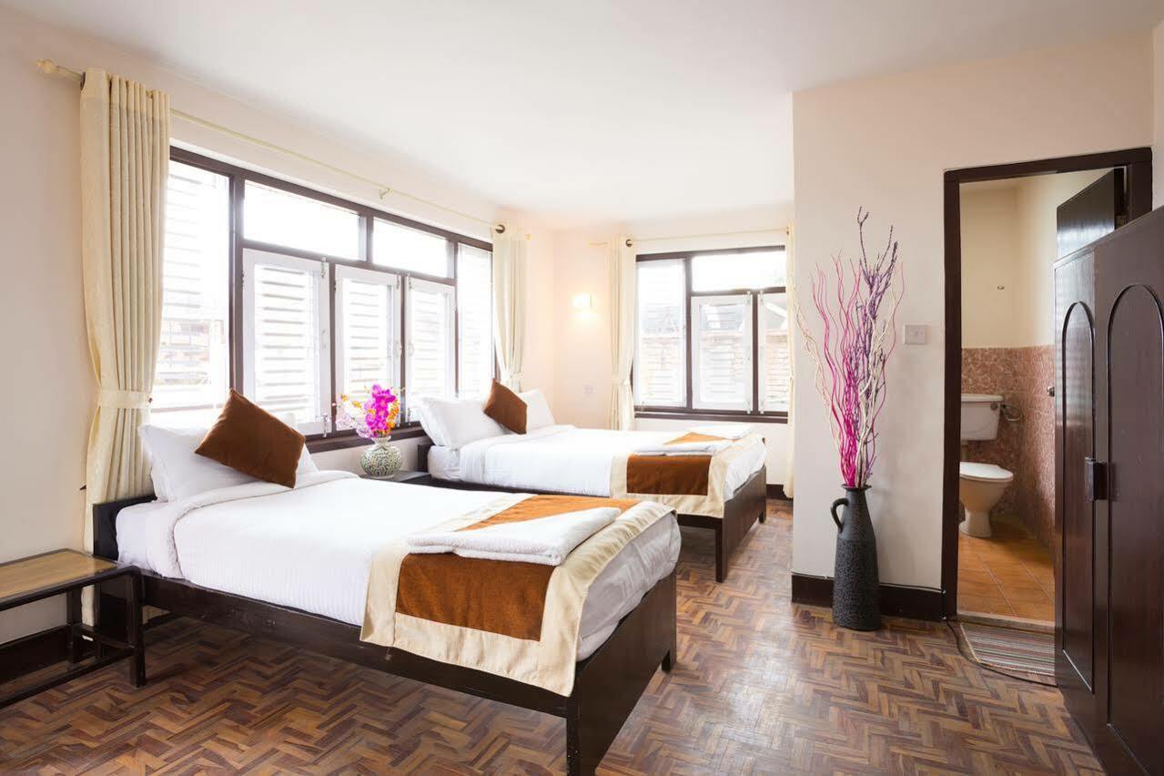 Kathmandu Nomad Hotel Zewnętrze zdjęcie